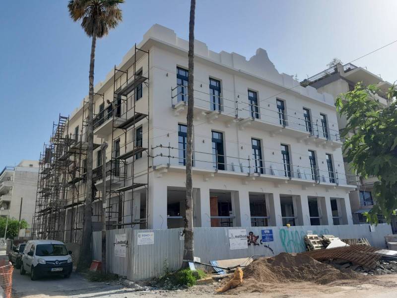 Καλαμάτα: Αποκαλύφθηκε το “Grand Hotel”