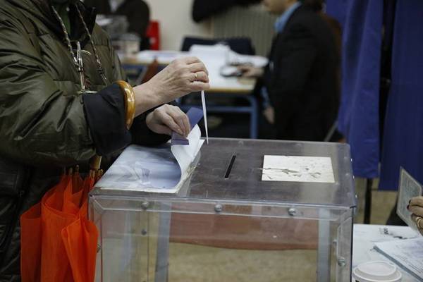 Κομματικά μέλη με λόγο και ρόλο στα τοπικά ζητήματα