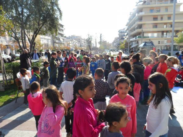 Εκδήλωση για παιδιά τσιγγάνων στην Καλαμάτα