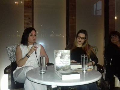 Παρουσιάστηκε το πρώτο βιβλίο της Ιφιγένειας Βουρδούνη