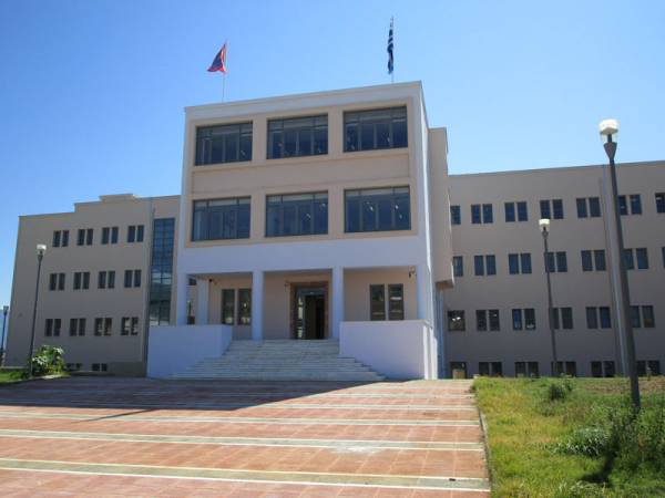 Πληρωμή δημοτικών οφειλών στην Καλαμάτα μέσω τραπέζης