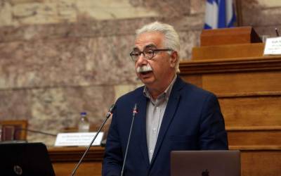 Κώστας Γαβρόγλου: Νέες μορφές ανάπτυξης των πανεπιστημίων