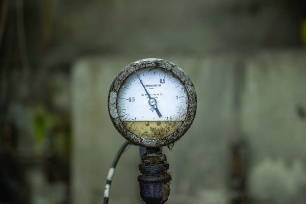 Τα χρήματα και ο χρόνος τελειώνουν το φθινόπωρο