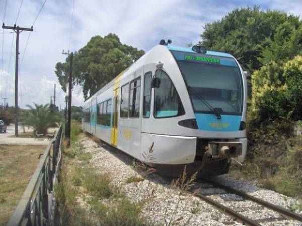 Θετικός ο Νίκας για προαστιακό με τη συνδρομή του δήμου