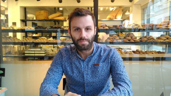 Καλαματιανός μαθηματικός μεταναστεύει για λόγους υγείας!