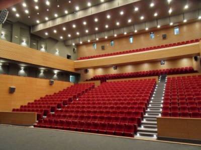 Ελευθερία έκφρασης με αφορμή το Μέγαρο Χορού Καλαμάτας