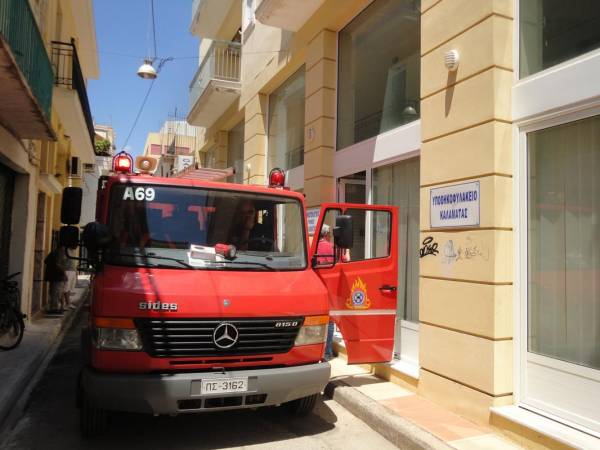 Σπινιάρισε το αυτοκίνητο και φοβήθηκαν… φωτιά στο Υποθηκοφυλακείο