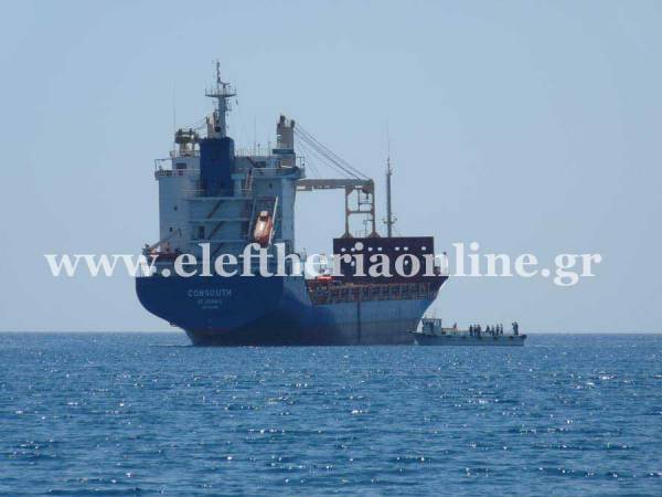 Απαγορεύτηκε ο απόπλους του καραβιού που συγκρούστηκε ανοιχτά της Μεθώνης