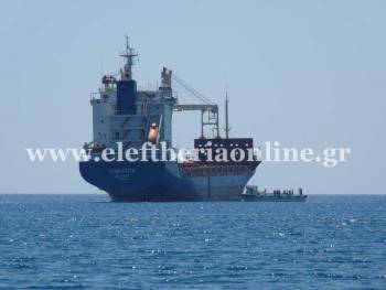 Απαγορεύτηκε ο απόπλους του καραβιού που συγκρούστηκε ανοιχτά της Μεθώνης