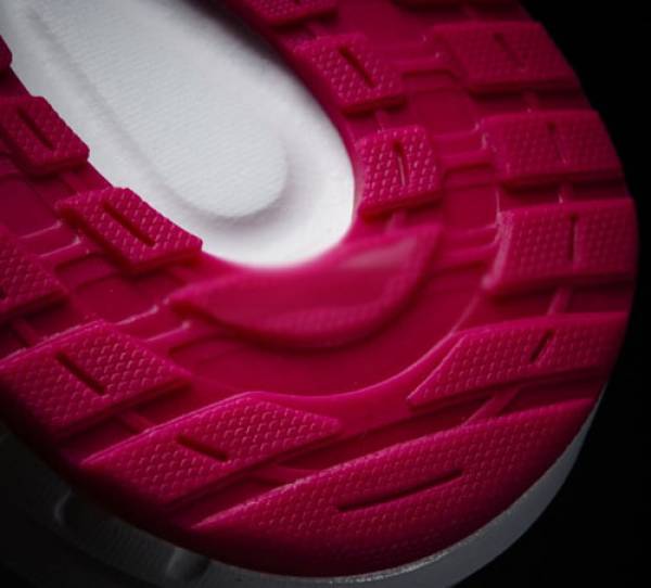 Τσιγγάνος έκλεψε αθλητικά παπούτσια από κατάστημα στη Νέα Είσοδο