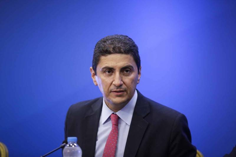 Αυγενάκης: "Μόνο ως θαύμα μοιάζει να αντέξει ο κ. Τσίπρας μέχρι τον Οκτώβριο του 2019"