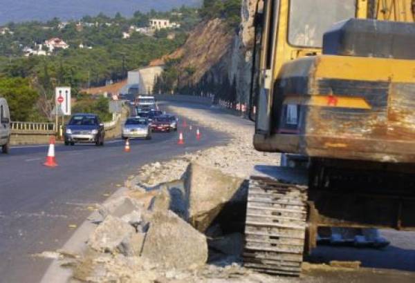 Φιέστα για την Ολυμπία Οδό - Κυβερνητική ειρωνεία για Ηλεία και Μεσσηνία