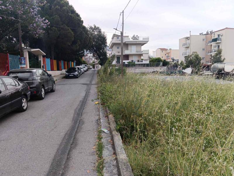 Εγκαταλελειμμένος δημοτικός χώρος