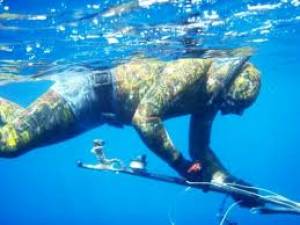 Ψαροντουφεκάς τραυματίστηκε από ταχύπλοο στη "Ζάγκα' Κορώνης