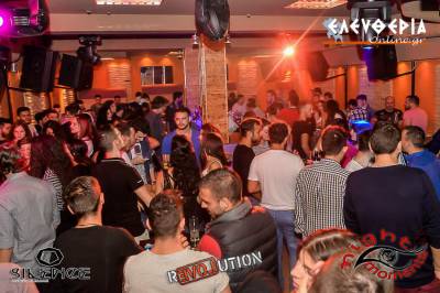 "Revolution" πάρτι στο Silence Club στην Καλαμάτα (φωτογραφίες)