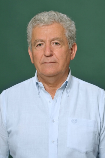 Τσορώνης κατά Καφαντάρη: "Χρησιμοποιεί αυτοκίνητο και οδηγό δήμου για τα... πανηγύρια"