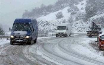 Με αλυσίδες η κυκλοφορία στην ορεινή Κορινθία