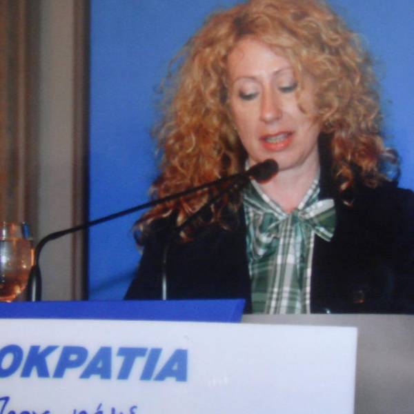 Αντωνία Μπούζα: "Παραφωνία στον εορτασμό της επετείου της 28ης Οκτωβρίου"