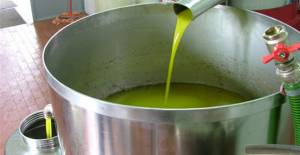 Δημοσκόπηση: Το μεσσηνιακό ελαιόλαδο έχει κατακτήσει τη θέση, που του αξίζει, στην αγορά;