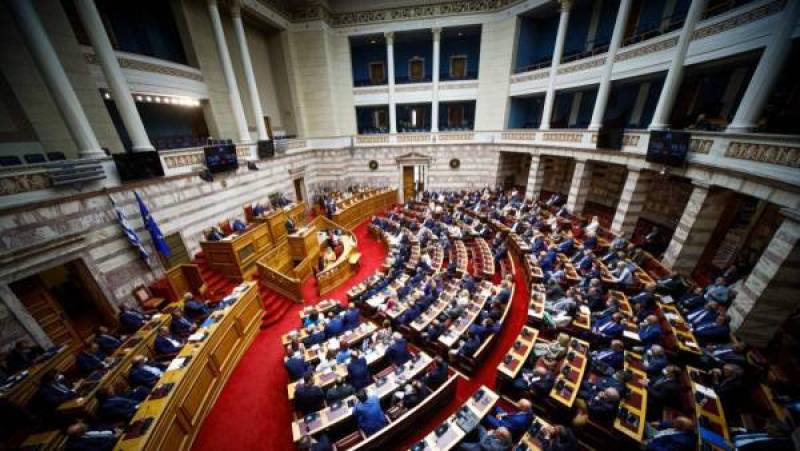 Δημοσκόπηση Data C: Στο 13,1% η διαφορά ΝΔ - ΣΥΡΙΖΑ στην Περιφέρεια Πελοποννήσου (βίντεο)