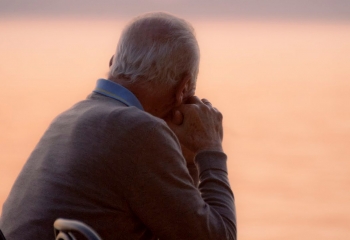 Πήραν 3.200 ευρώ με απάτη από ηλικιωμένο, για να πληρώσουν το... φόρο του γιου του