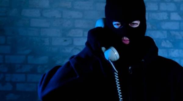 Ξηλώθηκε η συμμορία που εξαπατούσε τηλεφωνικά ηλικιωμένους και στη Μεσσηνία