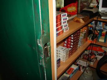 Πιάστηκαν τσιγγάνοι που έκλεβαν περίπτερα