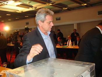 Επίθεση Πουλοκέφαλου κατά Τατούλη: Είναι και παραμένει ο γυρολόγος που περιδιαβαίνει τις πολιτικές "αυλές"