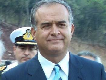 Εξαγγελίες Λαμπρόπουλου για το αεροδρόμιο της Καλαμάτας