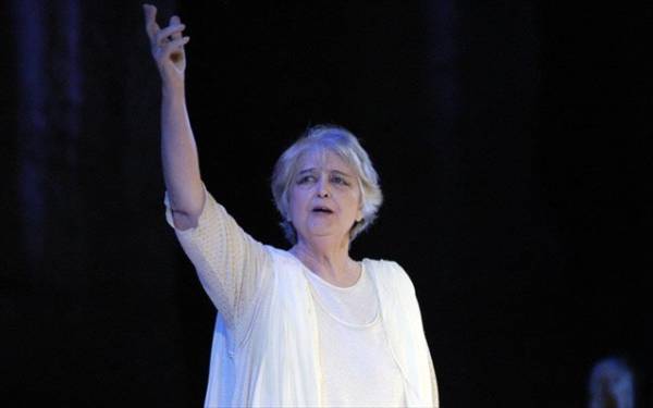 Τη μνήμη της Άννας Συνοδινού τίμησε το Δημοτικό Συμβούλιο Επιδαύρου