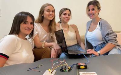 Ελληνίδες φοιτήτριες σχεδίασαν «μαγικό» χαλί γυμναστικής για το σαλόνι