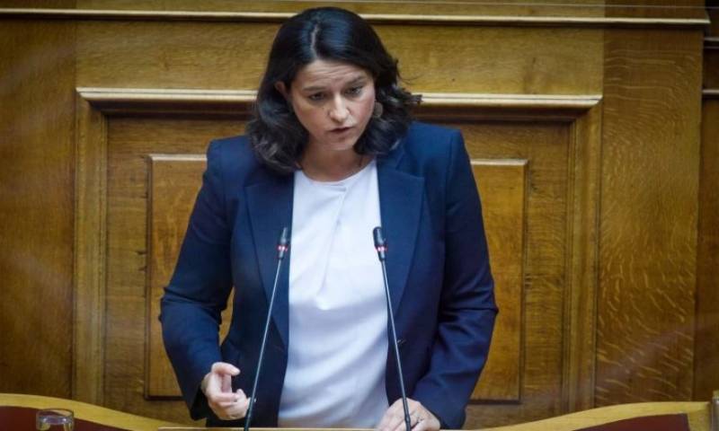 Κεραμέως: Εμβολιασμένο το 35% των παιδιών 15-18 ετών και το 17% των 12-14 ετών