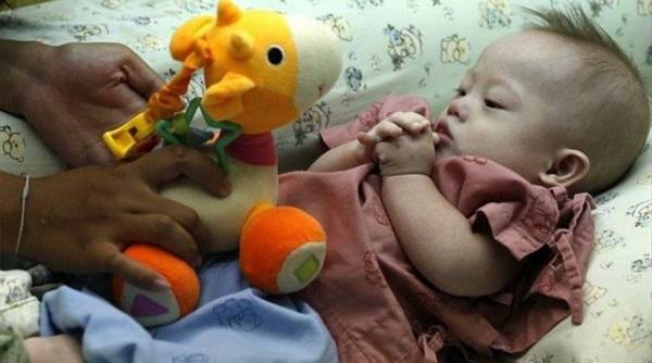 Αυστραλία: Νέες αποκαλύψεις στην υπόθεση του μωρού με σύνδρομο Down