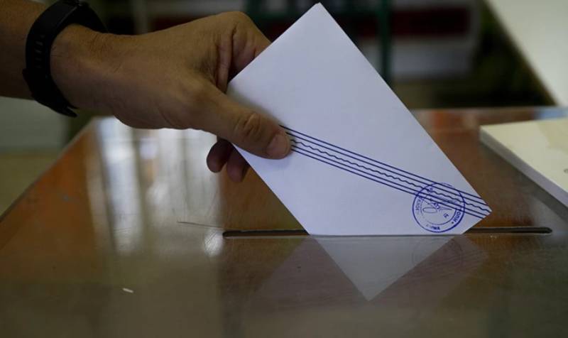 Προχωρά η εκλογή Περιφερειαρχών και δημάρχων σε μια Κυριακή