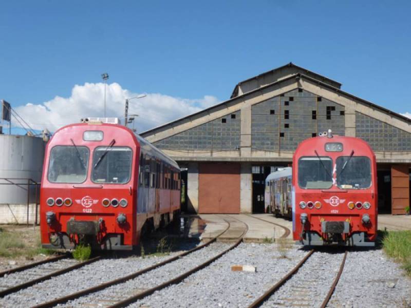 Πετράκος για σιδηροδρομική γραμμή Άγιοι Θεόδωροι - Ισθμός