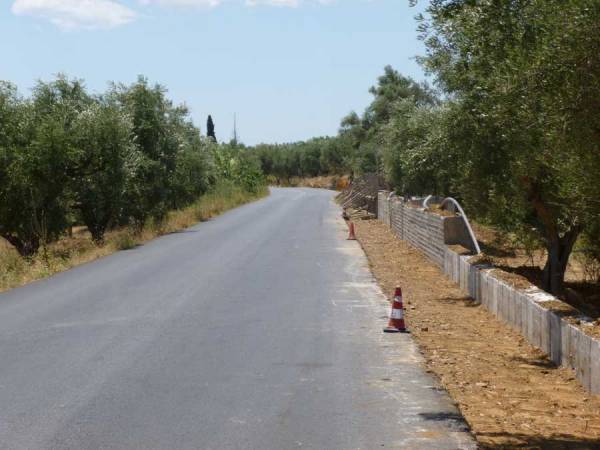 Κίνδυνος ατυχήματος στην 7η επαρχιακή οδό μεταξύ Βαλύρας - Σκάλας