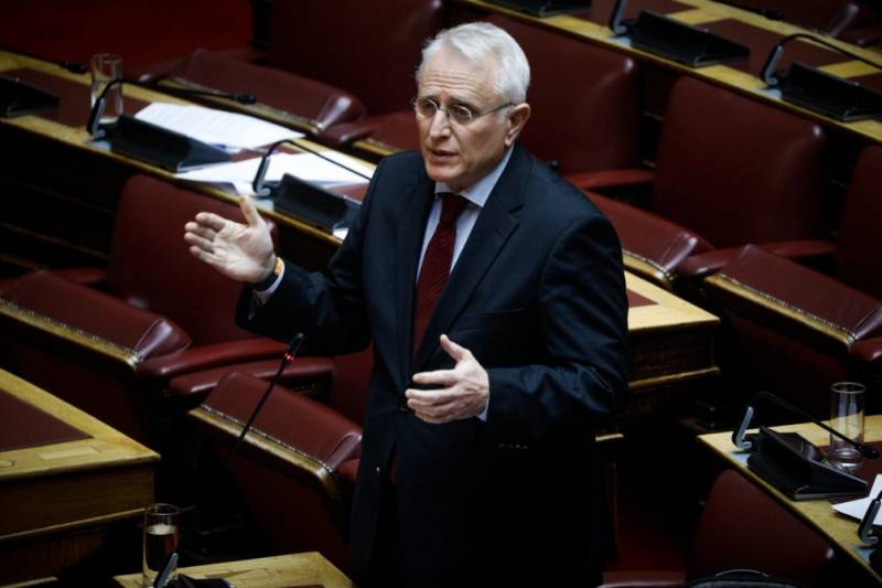 ΣΥΡΙΖΑ: Ο Ραγκούσης στη θέση του Πολάκη ως Τομεάρχης Διαφάνειας