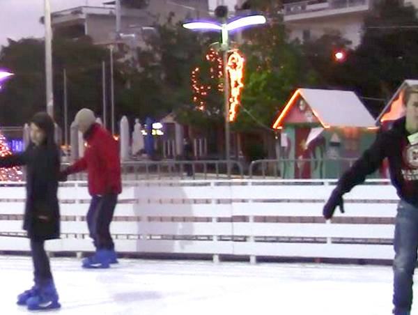 Γκρίνια για το τρενάκι και το παγοδρόμιο στο Δήμο Μεσσήνης