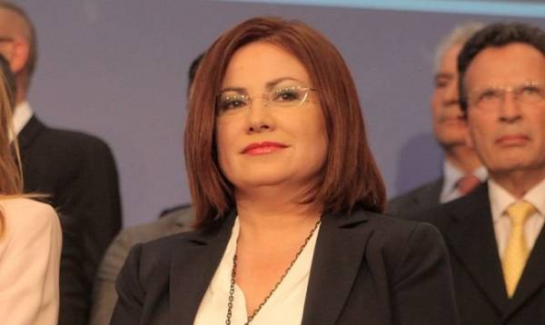 Σπυράκη: Ο ΣΥΡΙΖΑ θα θέσει το μέλλον της χώρας σε κίνδυνο