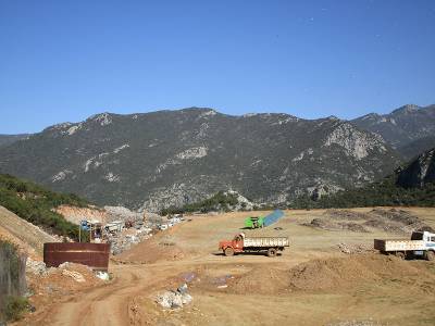 Αλλάζει εικόνα η Μαραθόλακκα: Σε 5-6 μήνες η επεξεργασία των παλιών σκουπιδιών (βίντεο)