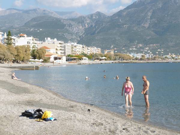 Από το "Costa Neoromantica" για… μπάνιο