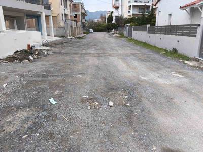 Χρειάζεται ασφαλτόστρωση