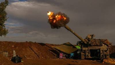 Το Ισραήλ πλήττει στόχους της Χεζμπολάχ στον Λίβανο