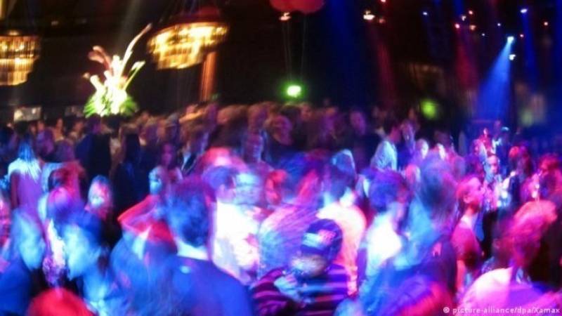 «Νυχτερινός Ποιμήν»: Επιχείρηση για τον εντοπισμό ανηλίκων σε νυχτερινά κέντρα