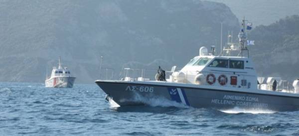 Περιπέτεια για 38 άτομα με ιστιοφόρο στο Πόρτο Κάγιο