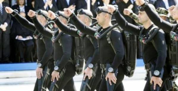 Εθνικιστικά συνθήματα από τα ΟΥΚ στην παρέλαση!