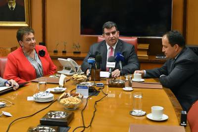 Παροχές προς τους εργαζόμενους και δωρεές 3,7 εκατ. ευρώ στα 130 χρόνια της καπνοβιομηχανίας "Καρέλια" (βίντεο-φωτογραφίες)