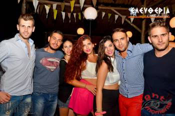 Πάρτι στο "Bouka Bouka Mare" (φωτογραφίες)