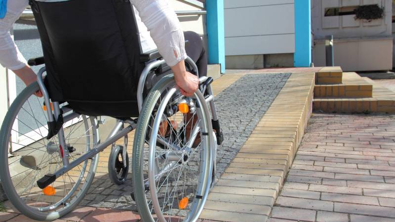 Διαγωνισμός για ράμπες ΑμεΑ σε σχολεία της Τριφυλίας