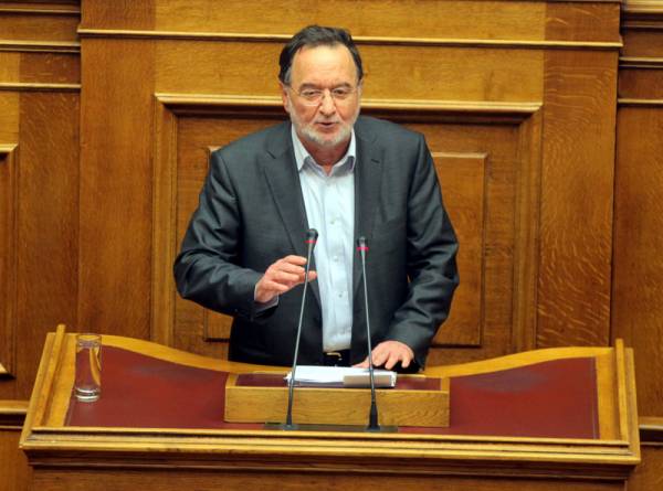 Παναγιώτης Λαφαζάνης: "Παραγωγική ανασυγκρότηση με όρους προοδευτικούς"